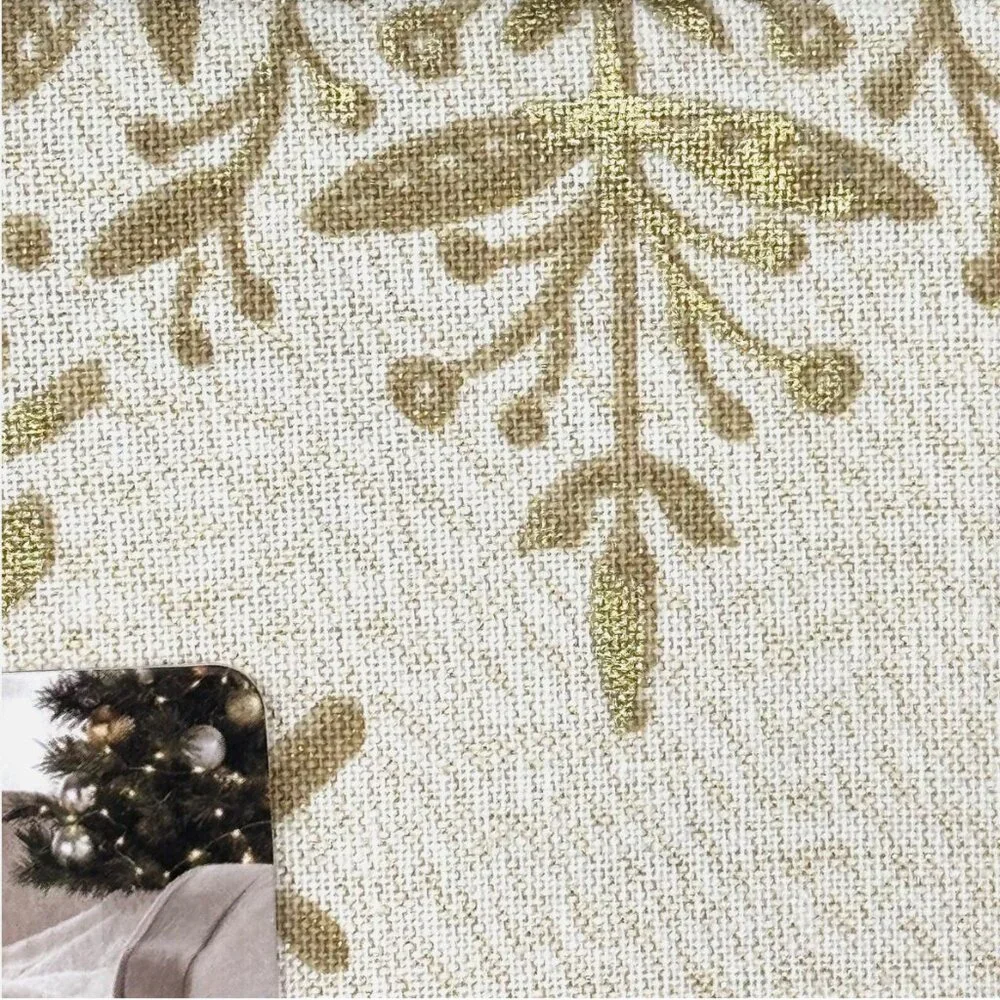 Cynthia Rowley Ornate Gold Snowflake Tablecloth 60x104 Sparkle Christmas Holiday